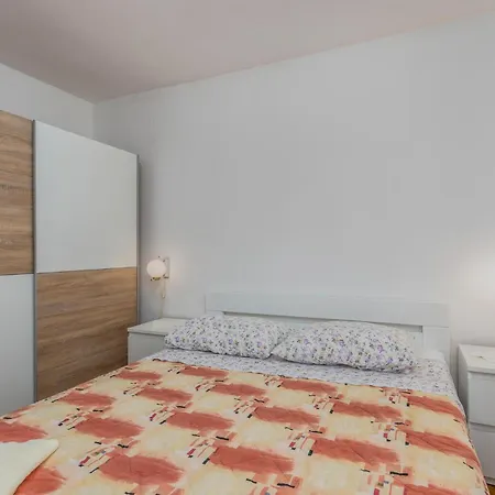 Appartamento Lovely In With Kitchen *
