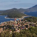 2 Bedroom Gorgeous In Apartmán Mali Lošinj