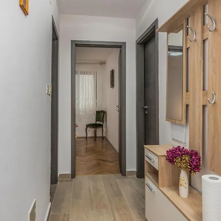 Lovely In With Kitchen * Mali Lošinj