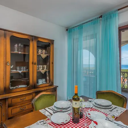 Beautiful In Apartman Mali Losinj