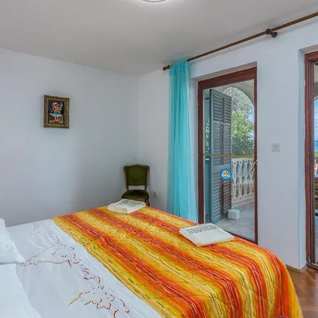 Beautiful In Apartman